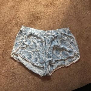 Flowy boutique shorts!!